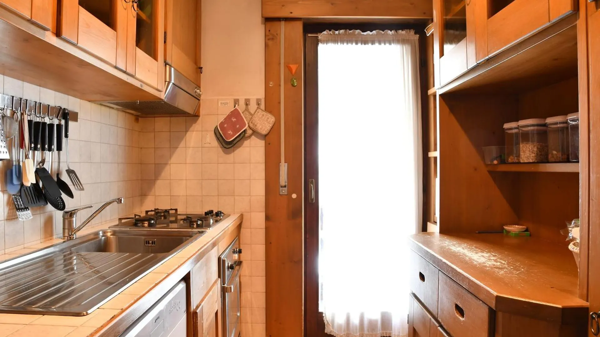 Beautiful 3 Bedroom Flat In Cortina With Car Park Cortina dʼAmpezzo 0*,